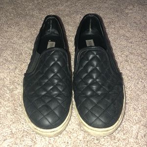 Steve Madden slip-ons